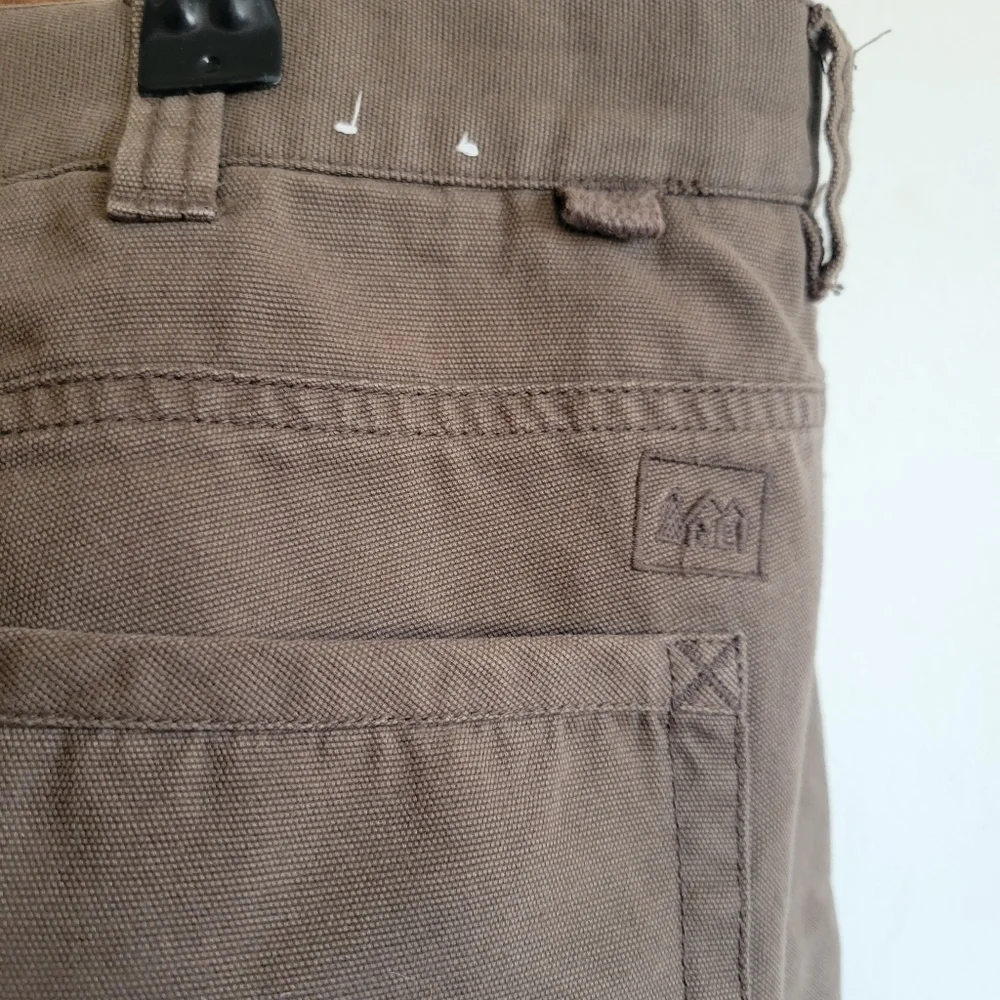 REI Organic Cotton Shorts Chino Brown Large 38
